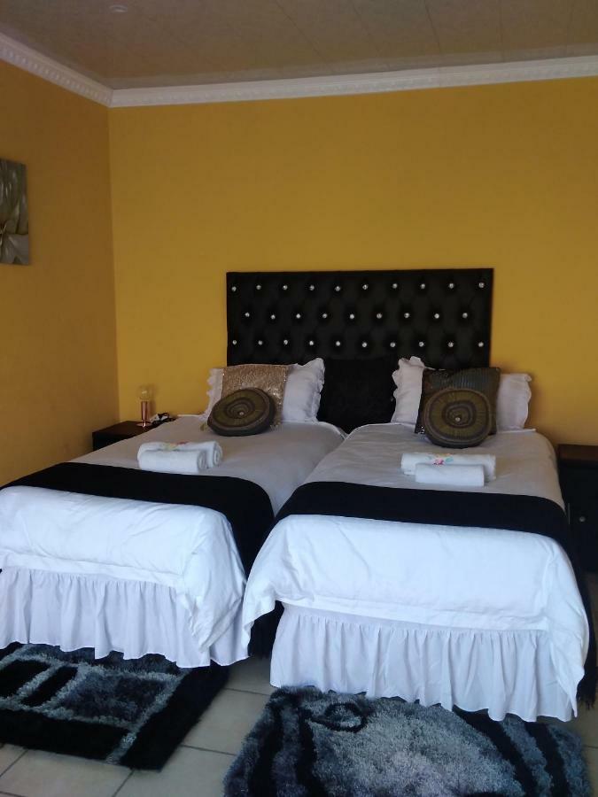 Twilight Breeze Lodge Phuthaditjhaba Ngoại thất bức ảnh