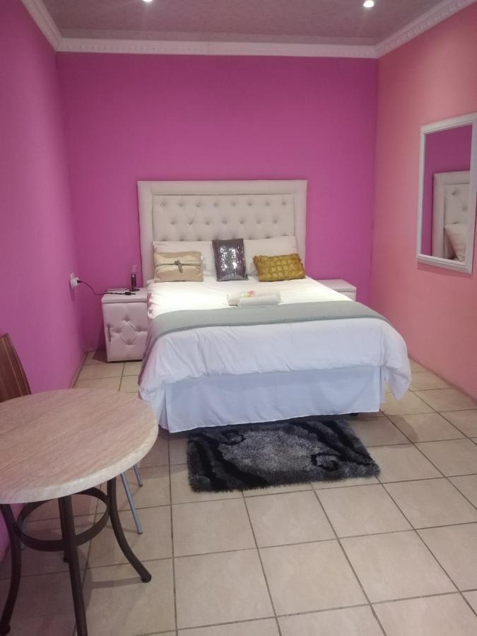 Twilight Breeze Lodge Phuthaditjhaba Ngoại thất bức ảnh